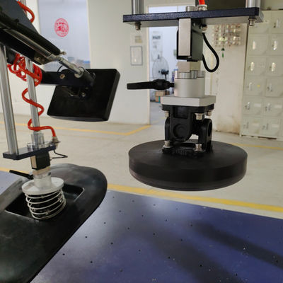 Trois sièges et dos de canapé machine d'essai de durabilité