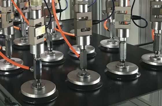 Testeur de charge mécanique pour les modules photovoltaïques