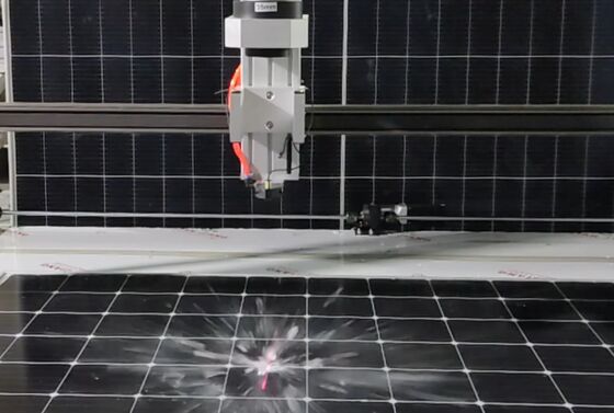 Équipement d'essai climatique Équipement d'essai d'impact photovoltaïque sur la grêle Équipement de la machine de test du module photovoltaïque Testeur d'impact sur la grêle